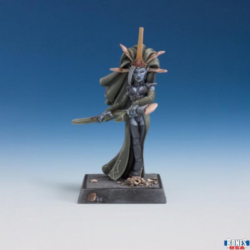 Dark Elf Priestess